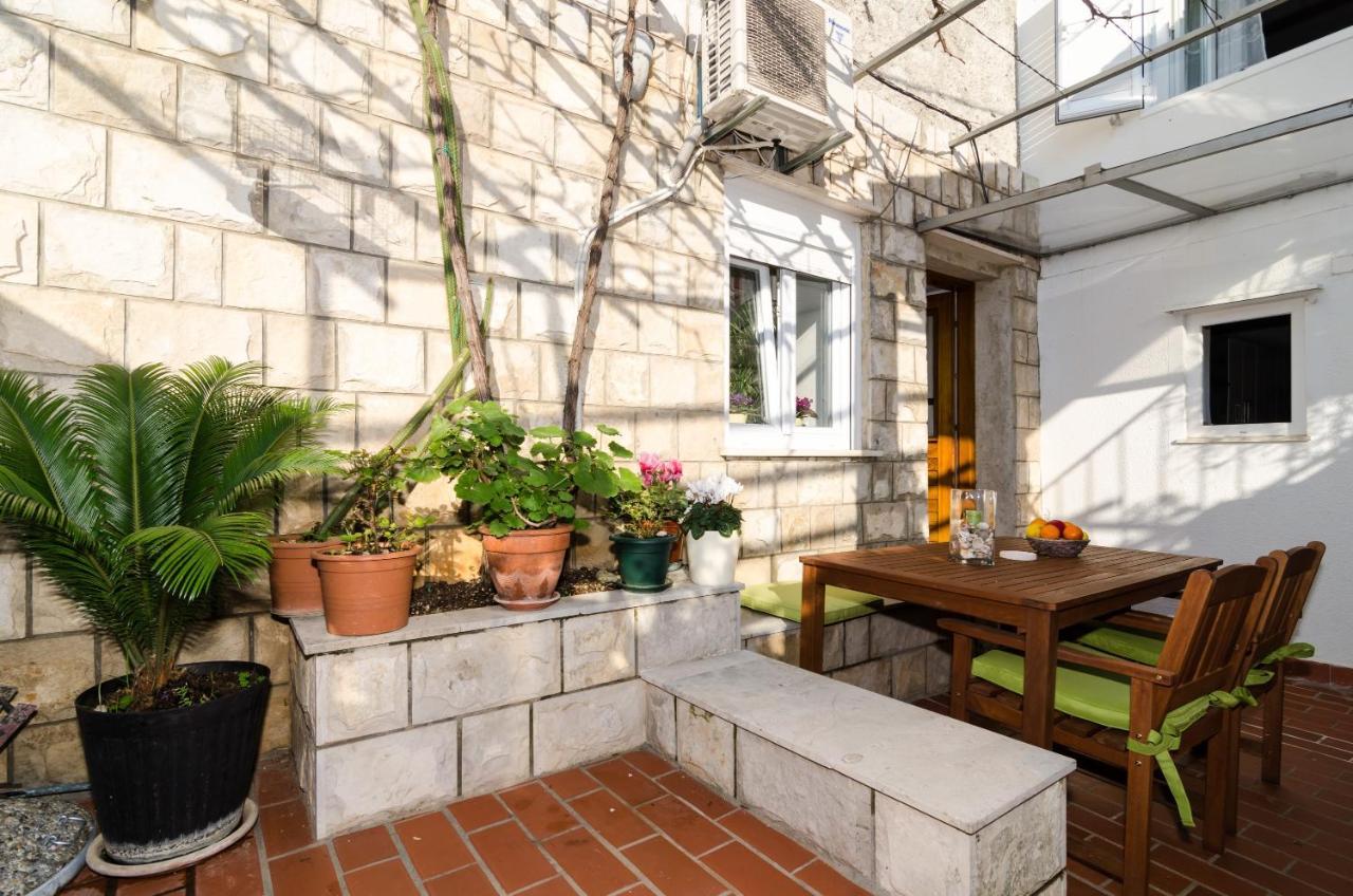 White Wave Guest House Dubrovnik Exterior photo