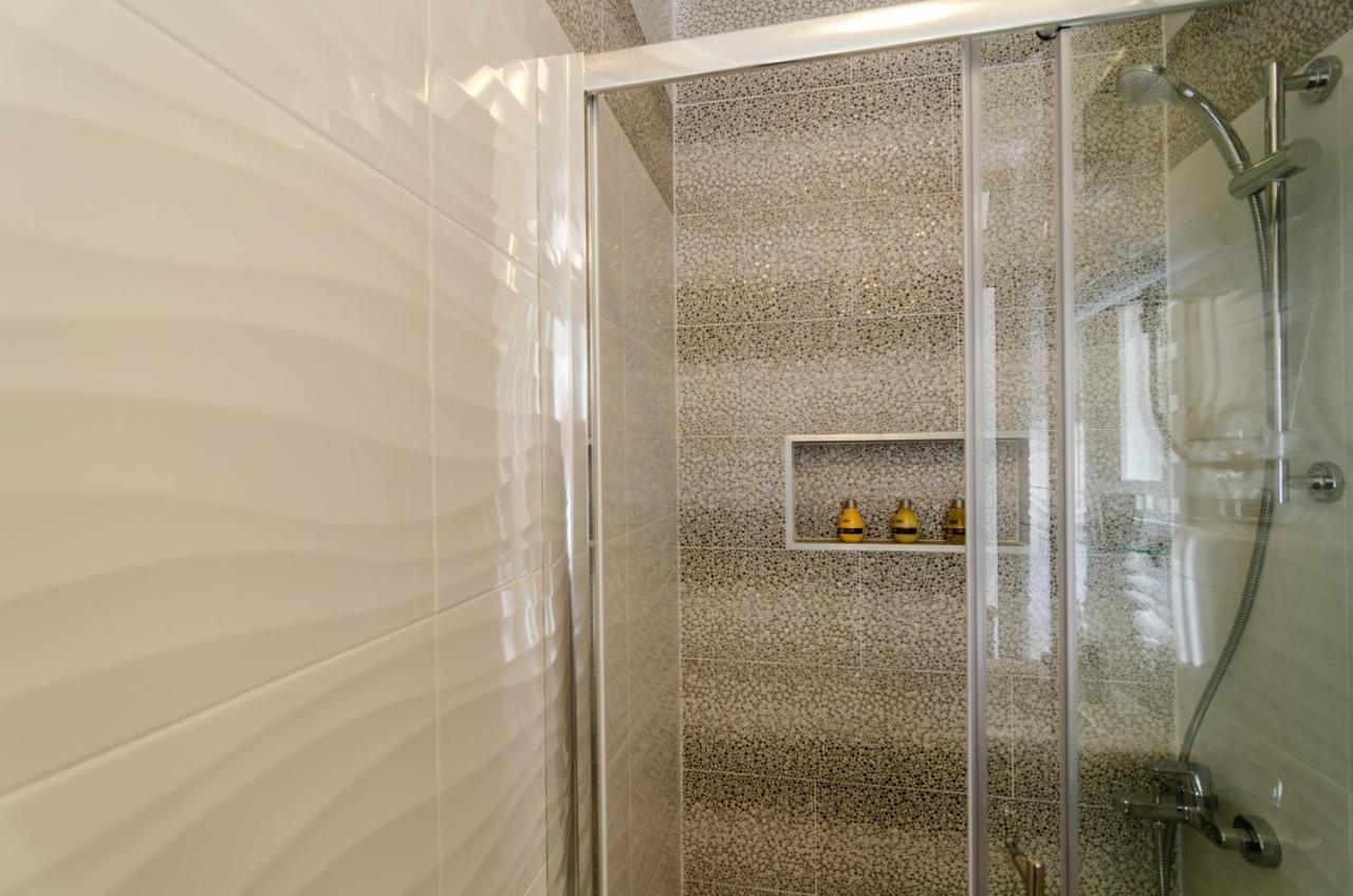 White Wave Guest House Dubrovnik Exterior photo